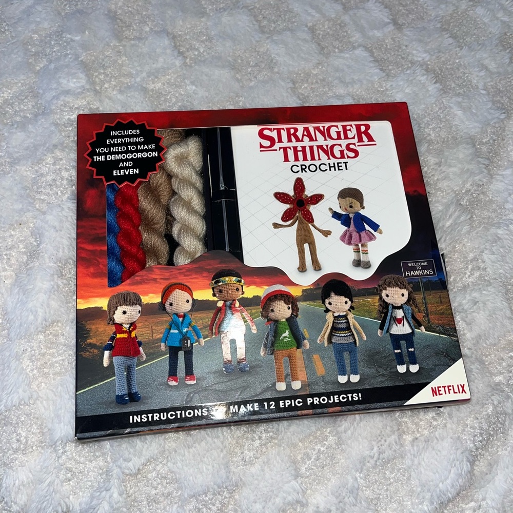 NEW Netflix Stranger Things Crochet Kit • The Demogorgon + Eleven